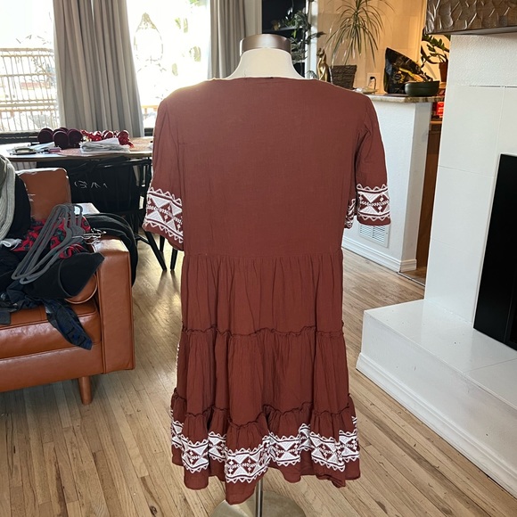 Rust/Western/Aztec pattern dress - Picture 2 of 3